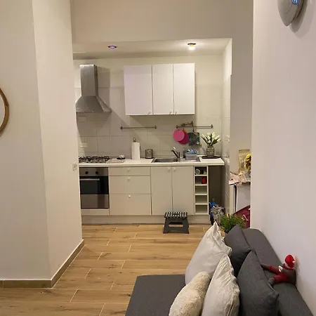 Bocca Di Rosa In Centro * La Spezia