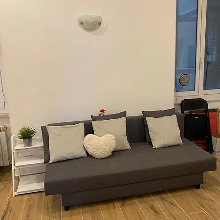 Apartment Bocca Di Rosa In Centro La Spezia